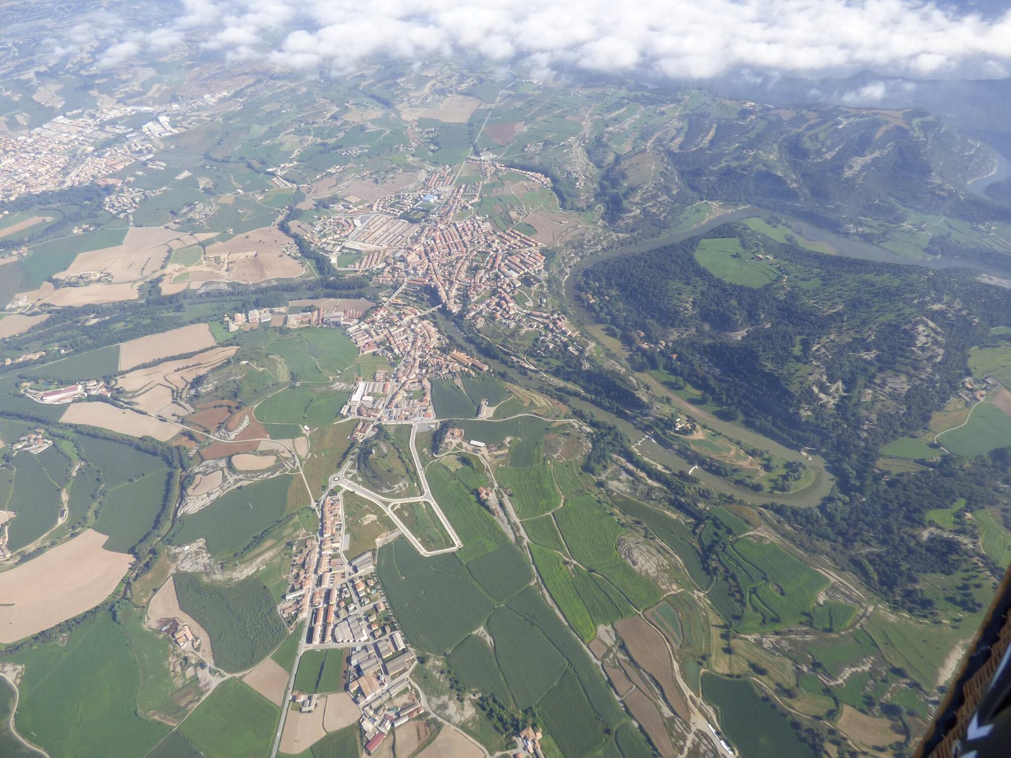 CONFINAMENT VOLANT